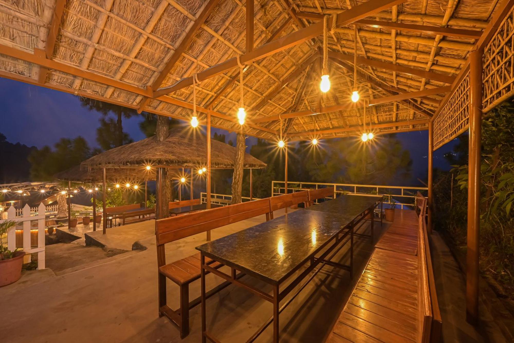 Jungle Lodge Resort Kasauli Buitenkant foto